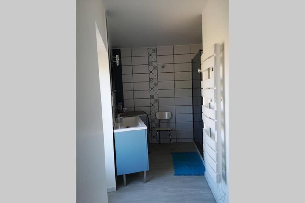 Maison Au Milieu Des Vignes Aigues-Vives  外观 照片